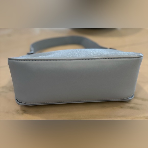 Steve Madden Btessi2 Blue Haze Adjustable Bag NWOT - Picture 13 of 13